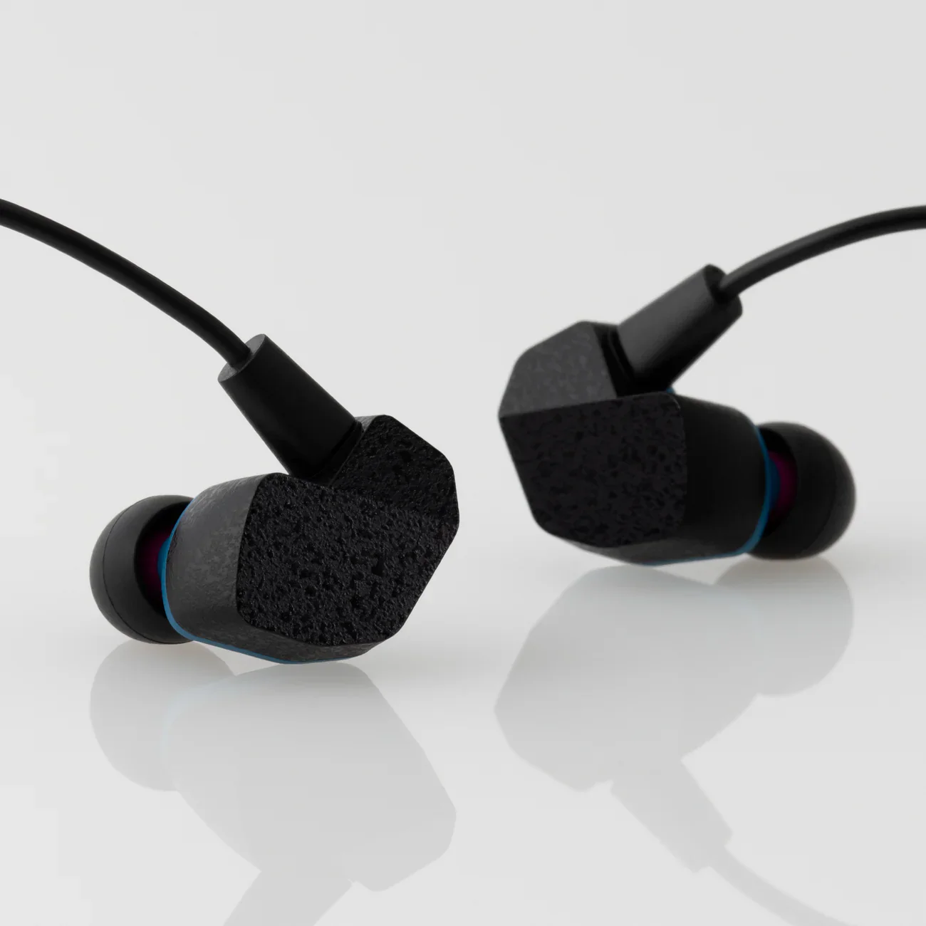 Final Audio A2000 In-Ear Monitor
