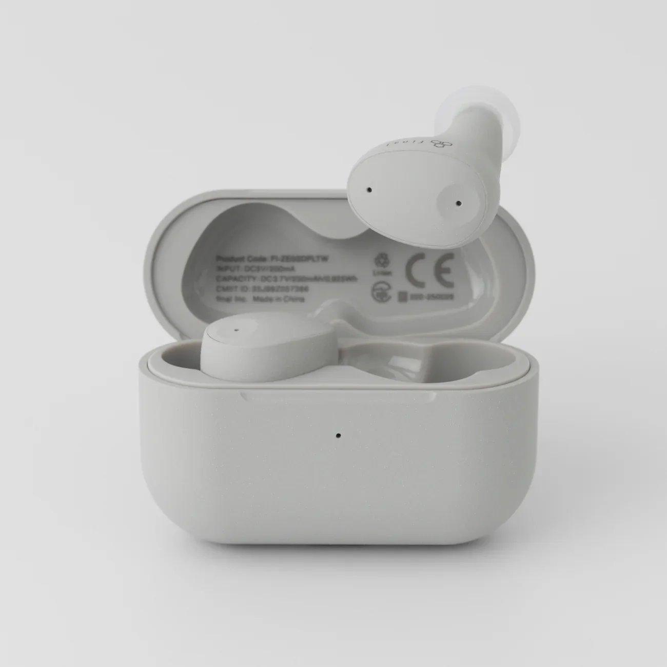 Final Audio ZE300 Ultra small Noise cancelling True Wireless Earphones - Image 3